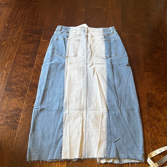 Two-Tone Denim Skirt - Picture 8 of 8